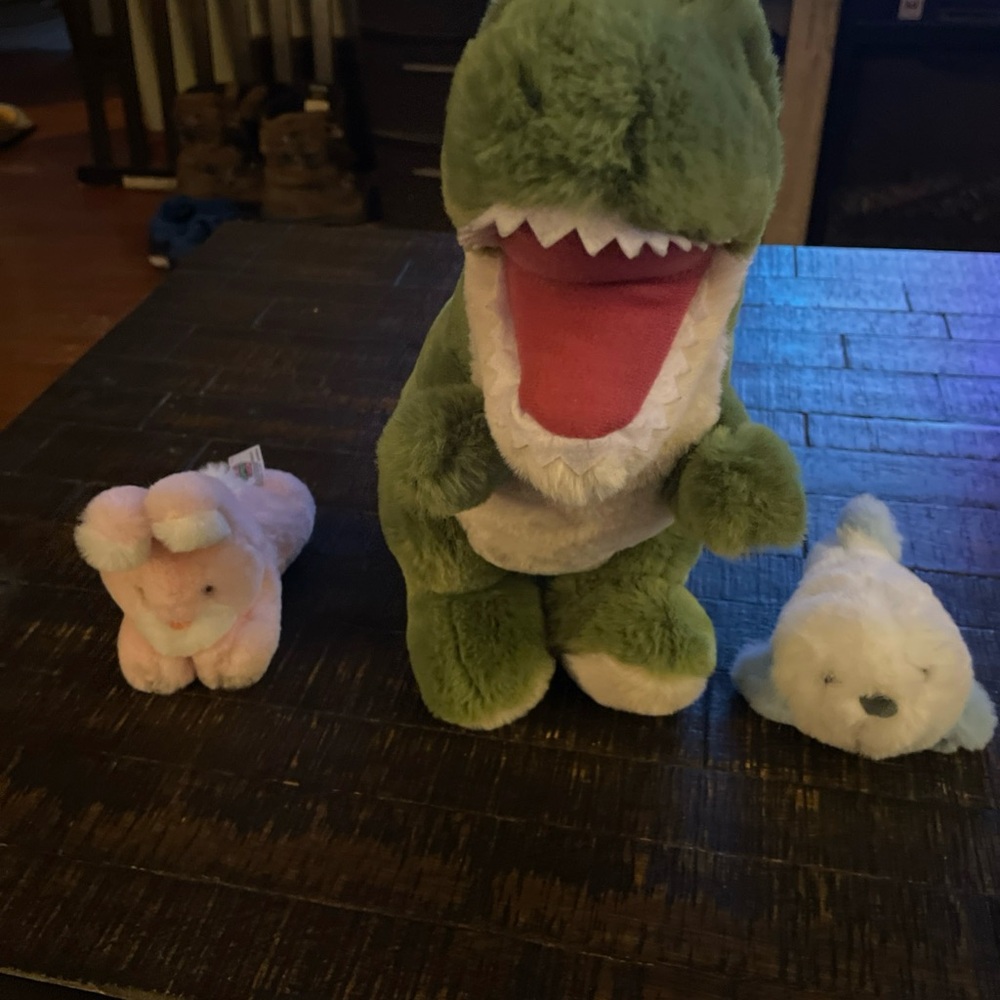 Worlds Softest Plush Lot With 16 In T Rex 3 total